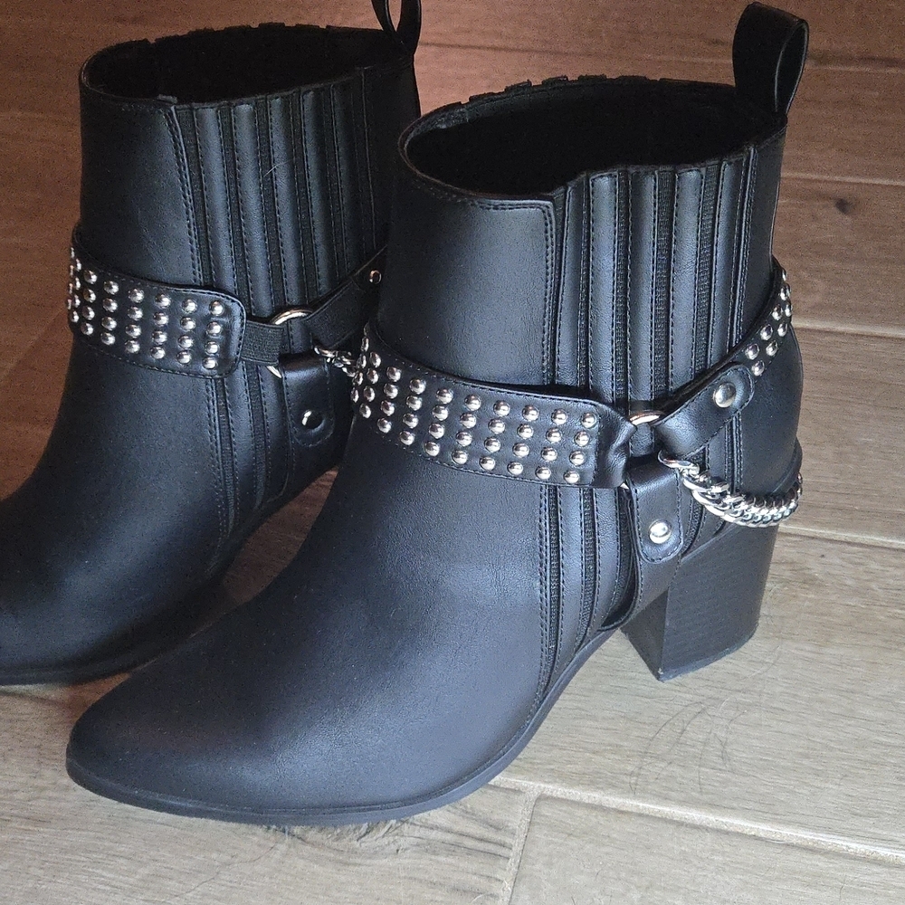 City Chic Black Studded Heeled Boots (W)